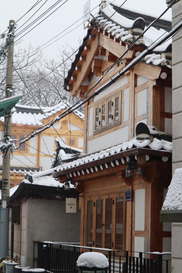The Korean Traditional Hanok In Downtown Seoul For Convenient Public Transportation - Seoul Ari Exteriér fotografie